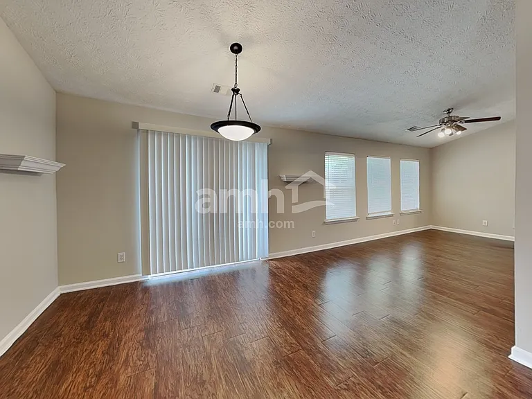 1132 Alysum Ave — Photo 4