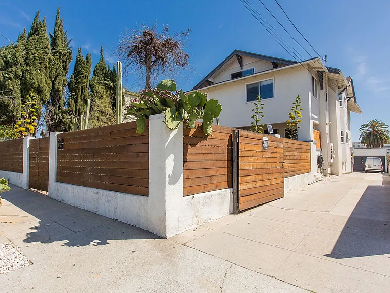 626 Benton Way — Photo 25