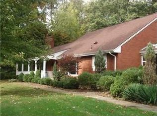 5920 Farvue Dr, Gibsonia, PA 15044