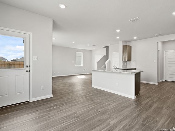 7th image of this home