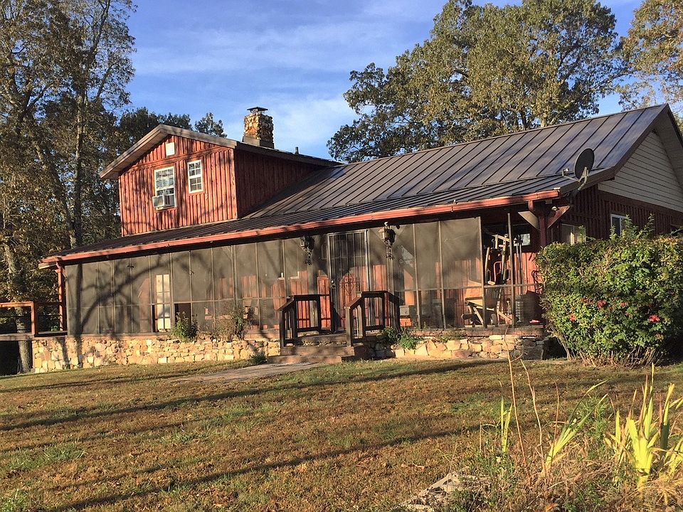 1st image of 255 Forest Dr