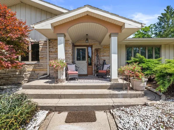 N9269 Kohlhoff LANE, Watertown, WI 53094