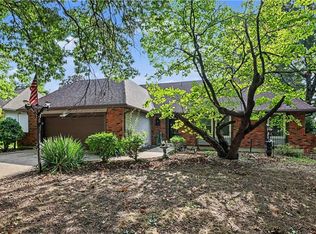 119 Johnston Pkwy, Raymore, MO 64083