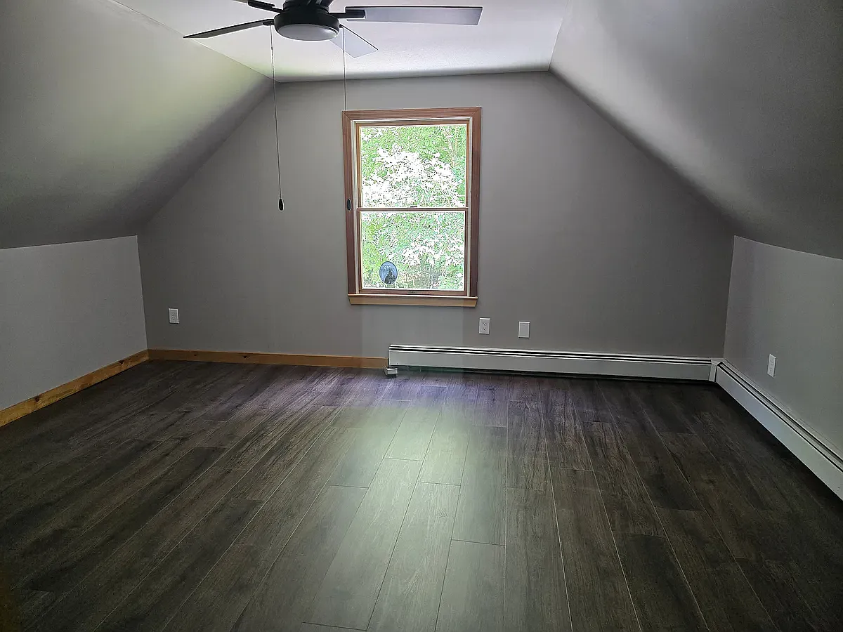 4 bed, 1296 sqft, $2,800 — Photo 3