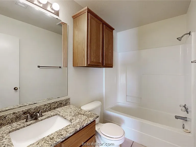 3612 Hollyhock St — Photo 11