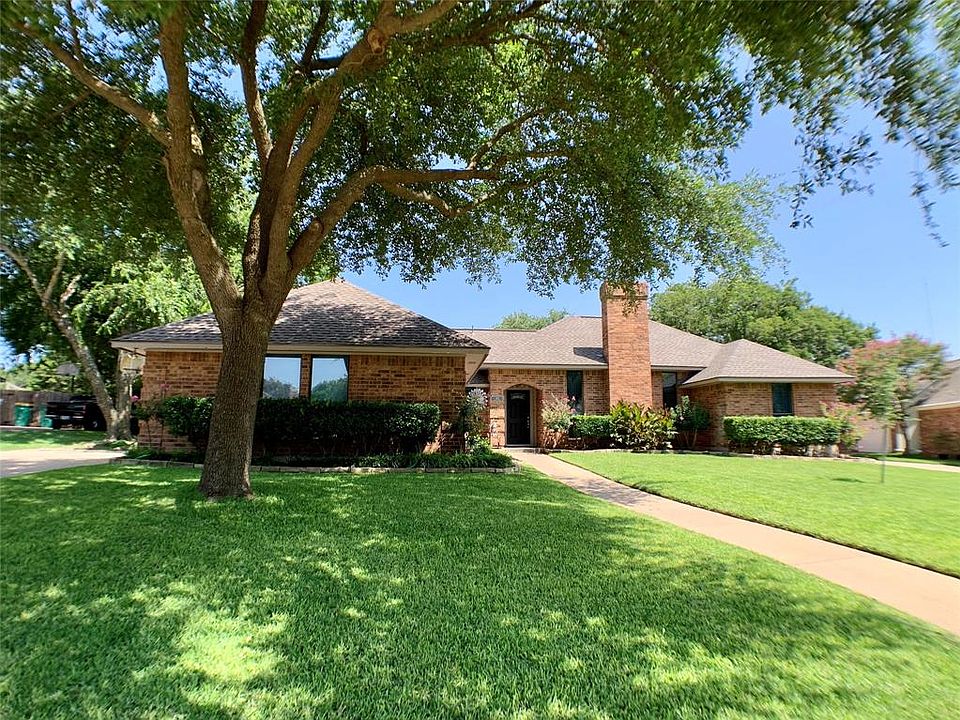 1st image of 1512 Kari Ann Dr