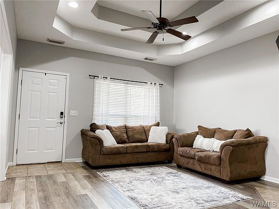 4th image of 12932 Garden Creek Ln