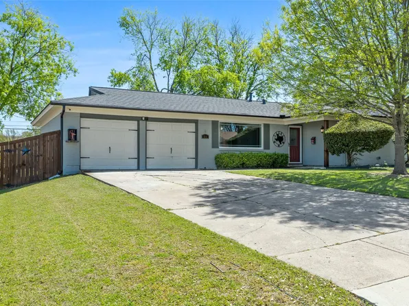 211 Mildred Ln, Benbrook, TX 76126