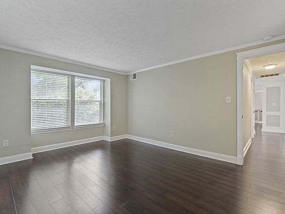 5th image of 8422 Obannon Ct APT 1209