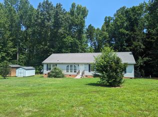 1035 Chestnut Creek Rd, Halifax, VA 24558