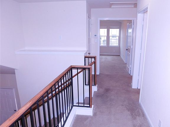 5th image of 2304 Nestlewood Dr