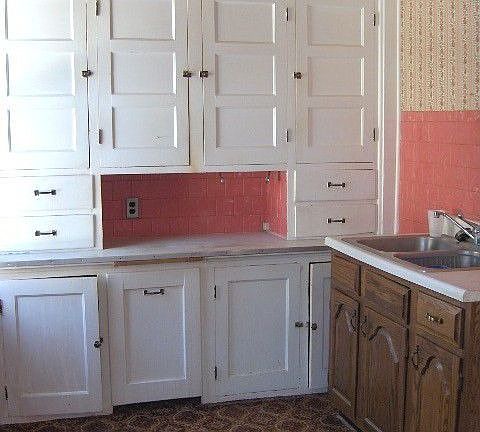 2nd image of 514 E B St