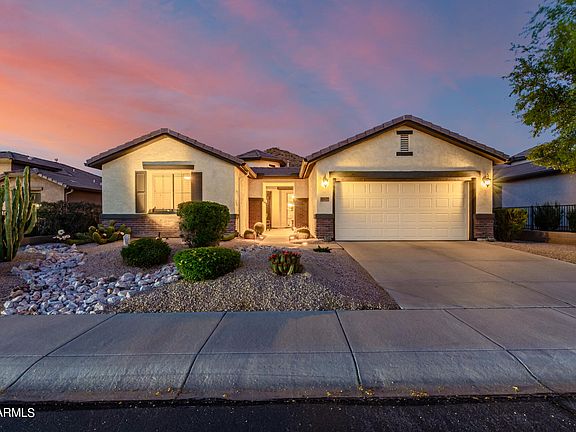 3rd image of 31577 N LARKSPUR Drive