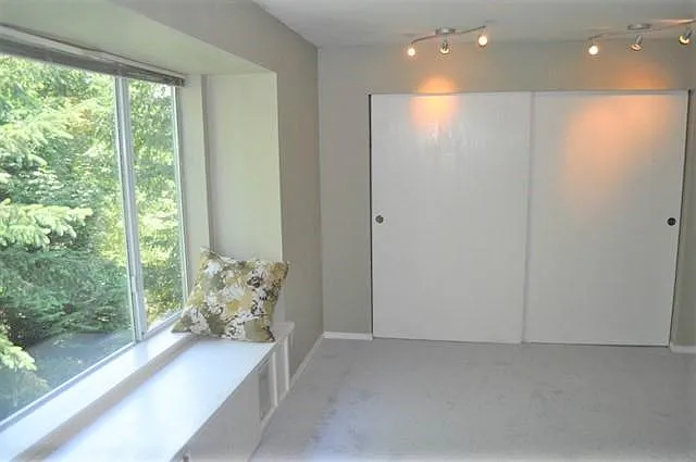 9816 NE 142nd Pl — Photo 13
