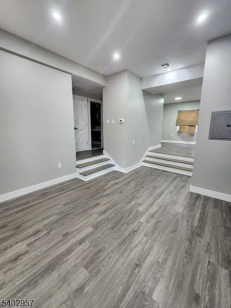 2 bed, 1.5 bath, $2,750 — Photo 2