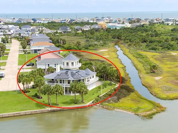 22621 Bay Point Dr, Galveston, TX 77554