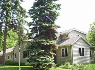 760 S Sunny Slope Rd, Brookfield, WI 53005
