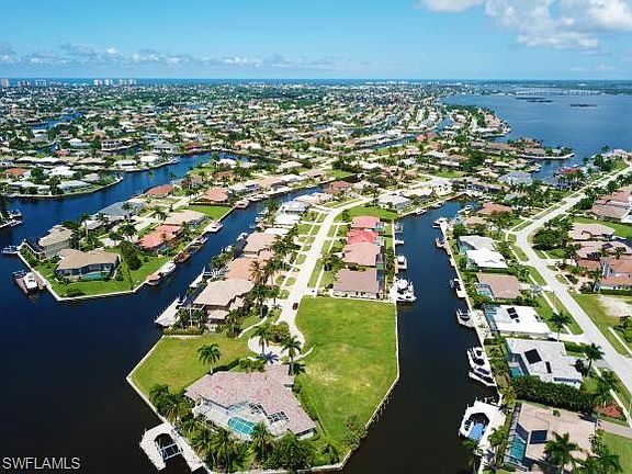 4th image of 125 Hollyhock Ct Lot 11