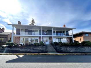 520 Hemlock Way #1, Edmonds, WA 98020