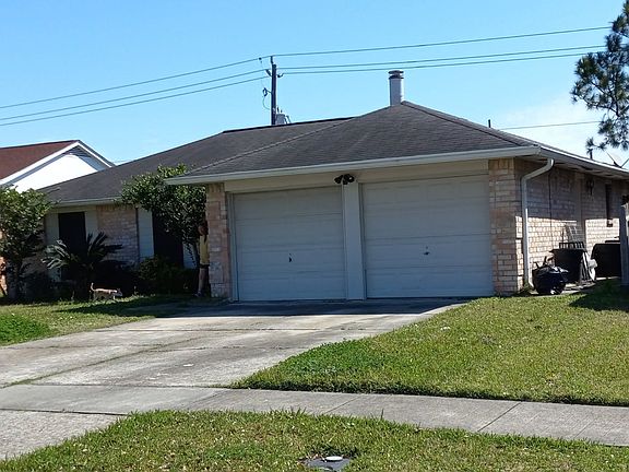 2nd image of 3715 Roseberry Dr