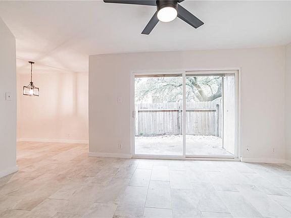 3rd image of 2600 Penny Ln APT 118