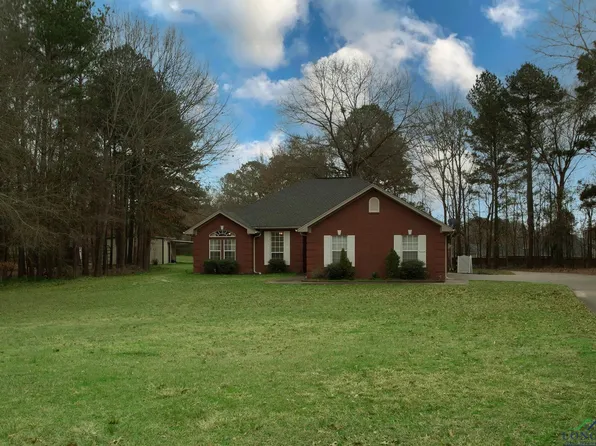 198 Lasiter Ln, Longview, TX 75602