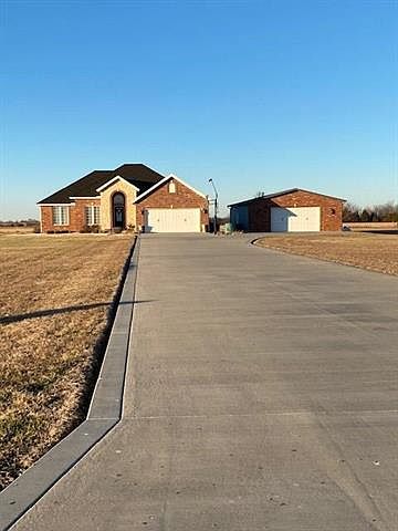 2nd image of 1032 NE 580th Ave