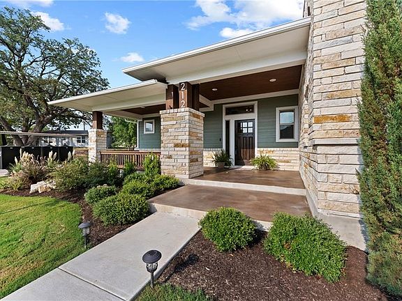 3rd image of 212 Charli Cir