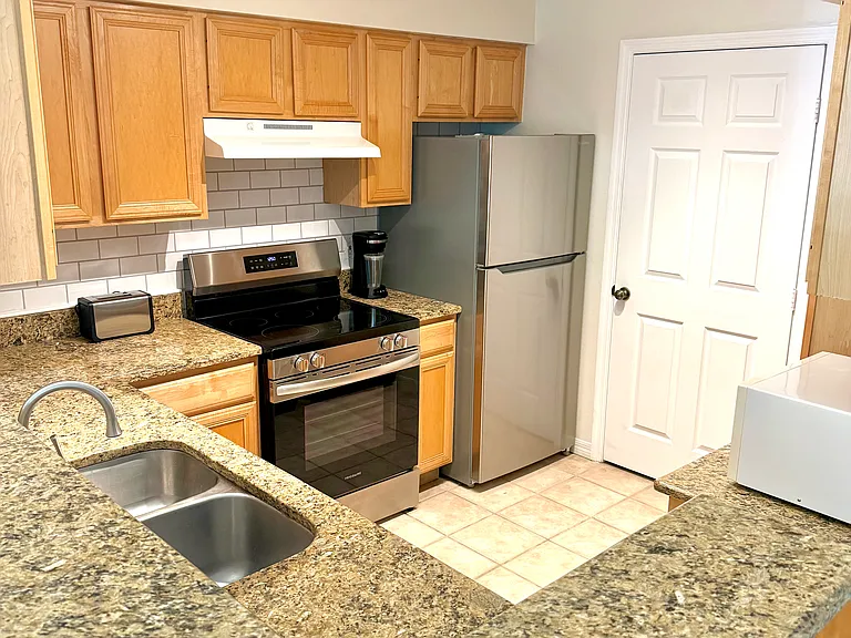 1000 Villagio Cir #106 — Photo 5
