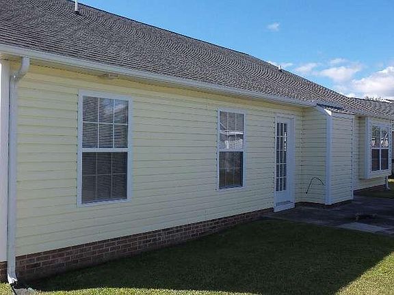 3rd image of 410 Meeting Street