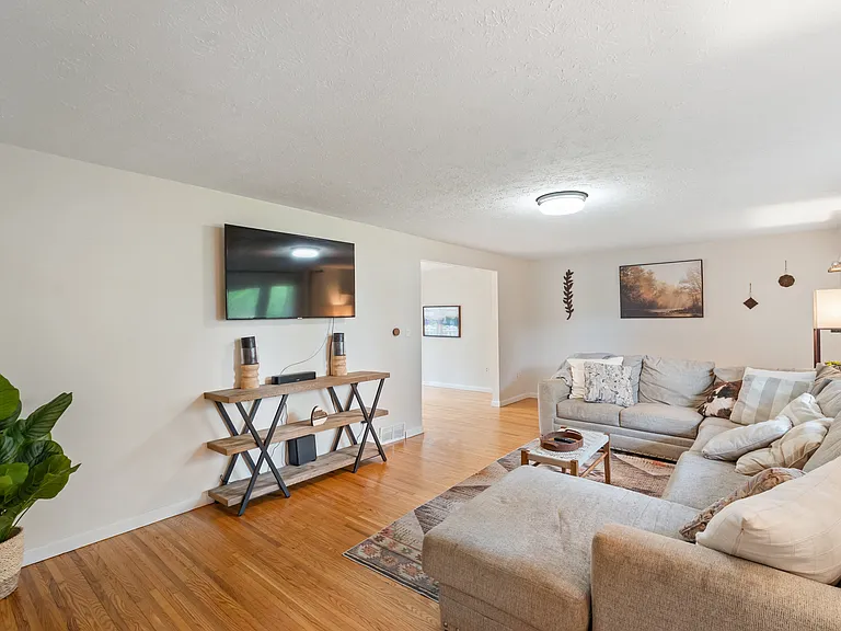 20 Paddington Dr — Photo 7