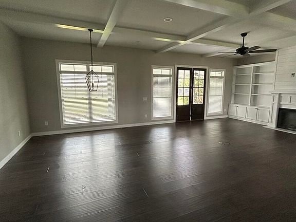 2nd image of 1753 Saint John Rd