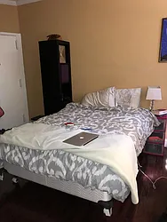 Rented by R New York