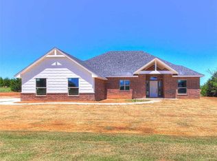 2457 Gallant Fox Ter, Guthrie, OK 73044