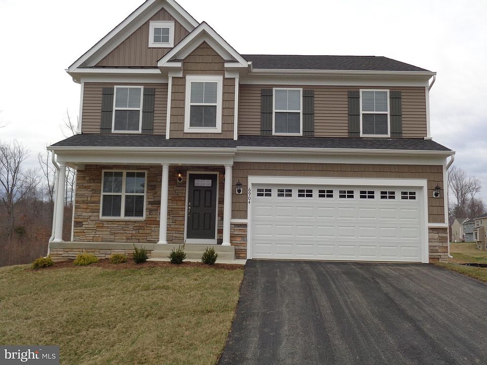 1st image of 6904 Lunette Ln