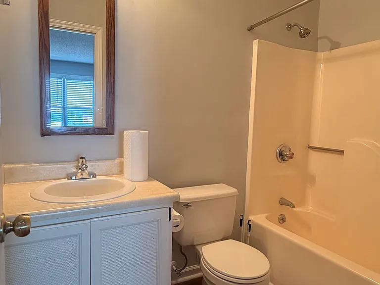 3605 Crystal Ct — Photo 7
