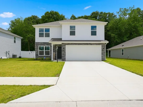 4409 Bradley Dr, Fort Wayne, IN 46818