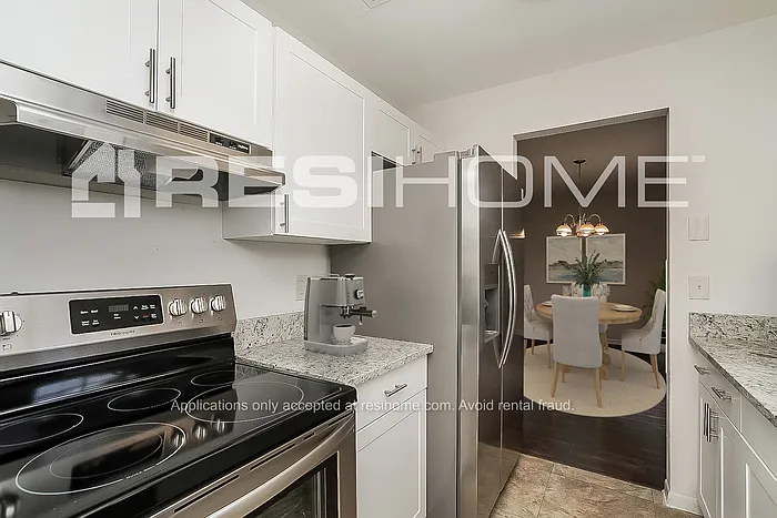 12464 Elgin Blvd — Photo 3
