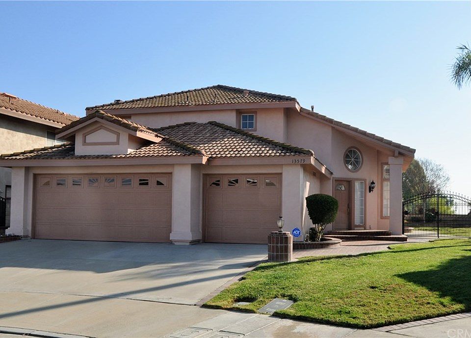 1st image of 13579 Seinne Ct