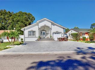 747 Lynndale St N, Saint Petersburg, FL 33703