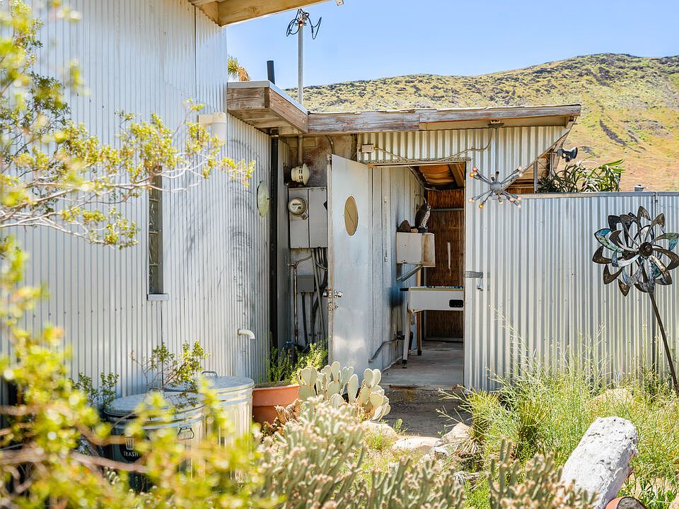 55722 Pipes Canyon Rd, Yucca Valley, CA 92284 MLS 23263251 Zillow