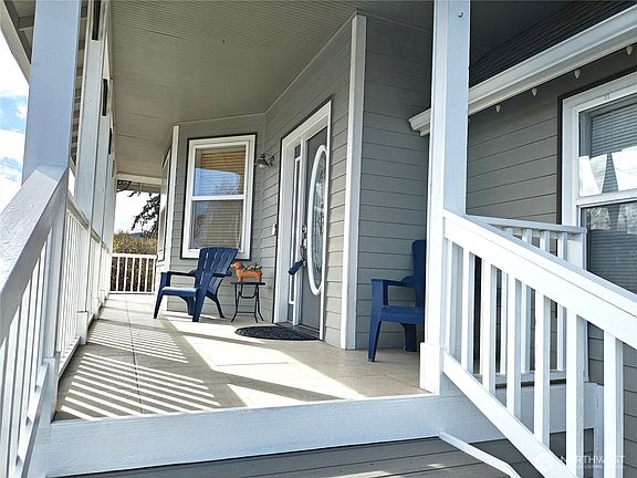 2nd image of 1703 32nd Street