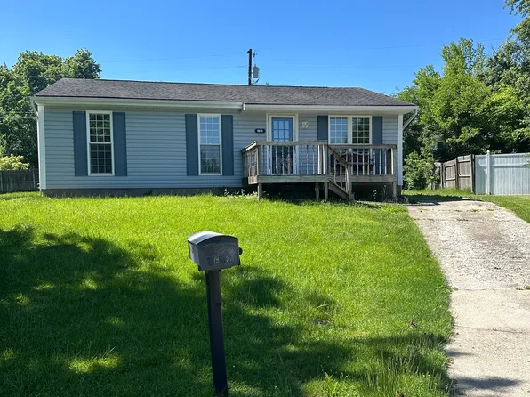 1615 McGuire Ct, La Grange, KY 40031