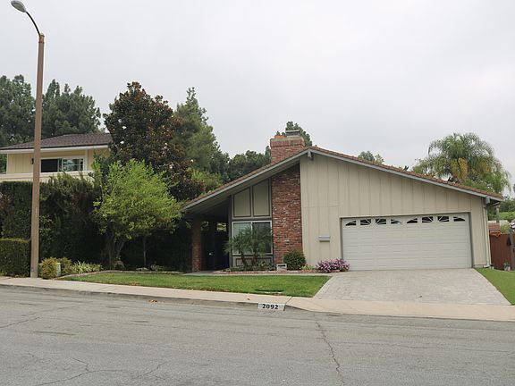 2nd image of 2092 Shady Brook Dr
