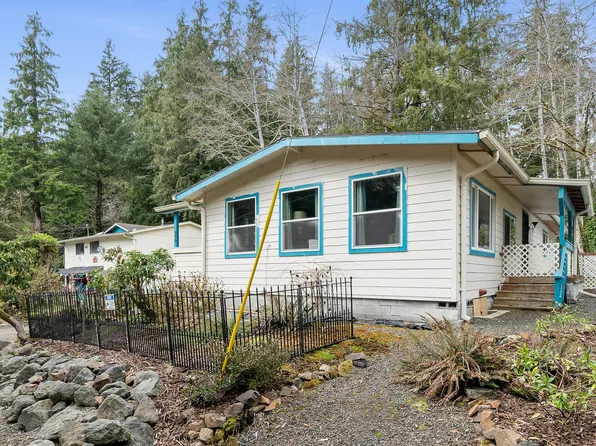 970 Doe Cir, Tillamook, OR 97141