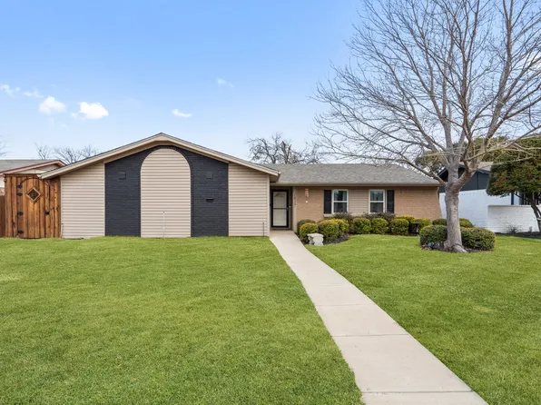 1817 Crockett St, Garland, TX 75042