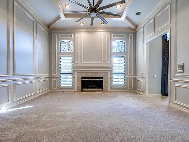 4581 Hallmark Dr — Photo 14