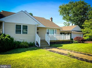 221 Franklin Ave, West Berlin, NJ 08091
