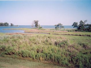 817 Kim Dr, Cambridge, MD 21613