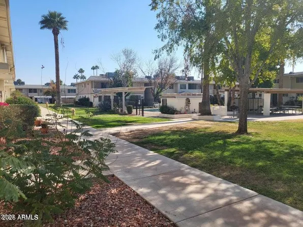8211 E GARFIELD Street #J219, Scottsdale, AZ 85257